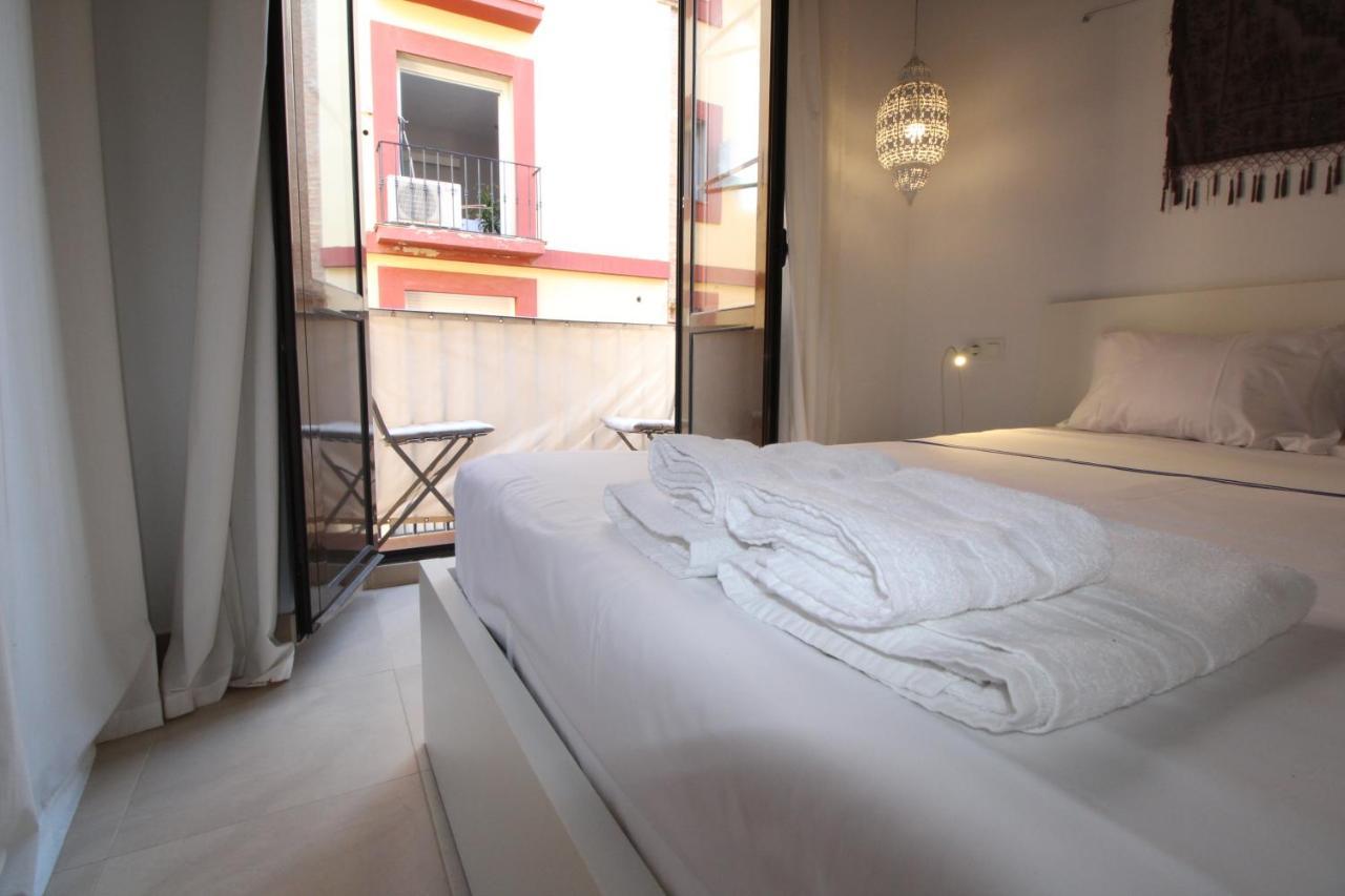 Del Parque Flats Alvarez Suite Malaga Bagian luar foto