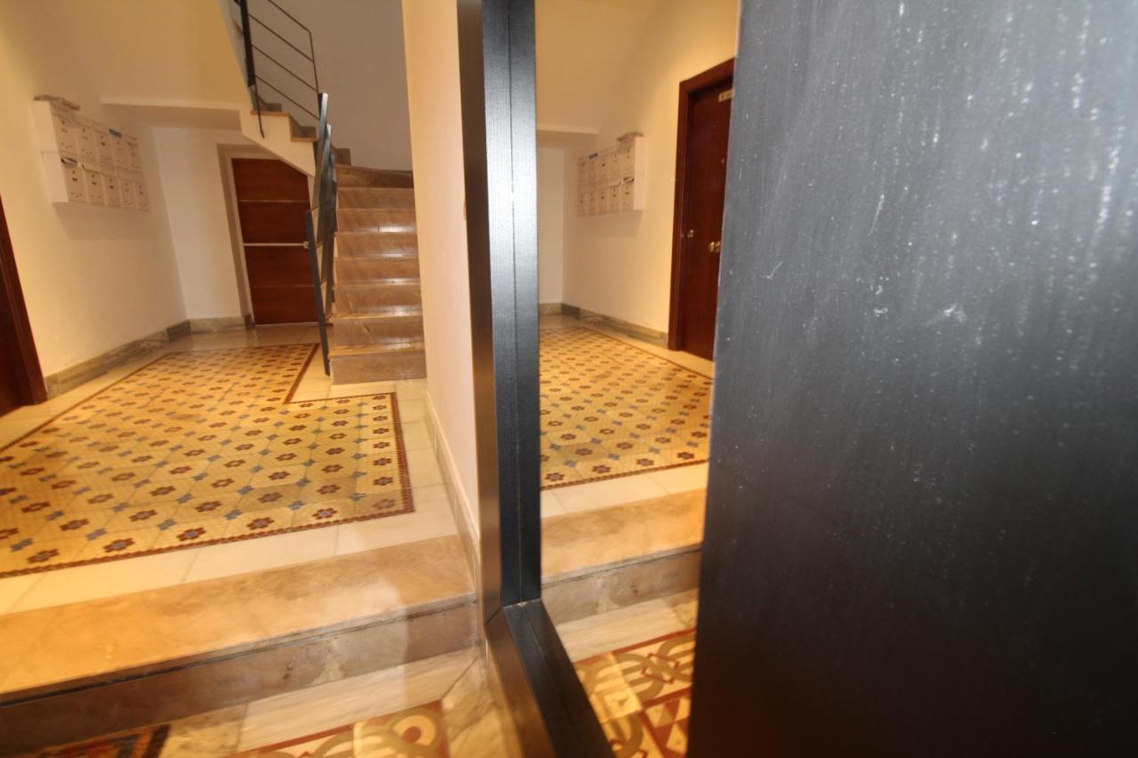 Del Parque Flats Alvarez Suite Malaga Bagian luar foto